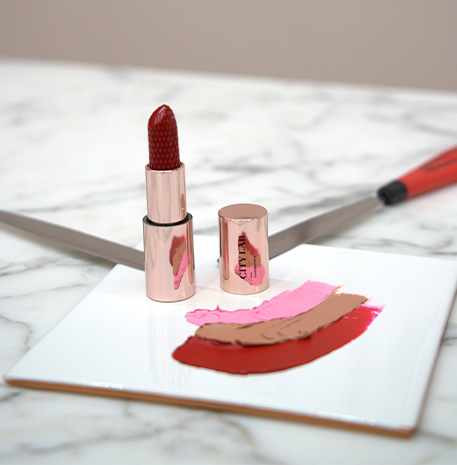 Lipstick experience in store